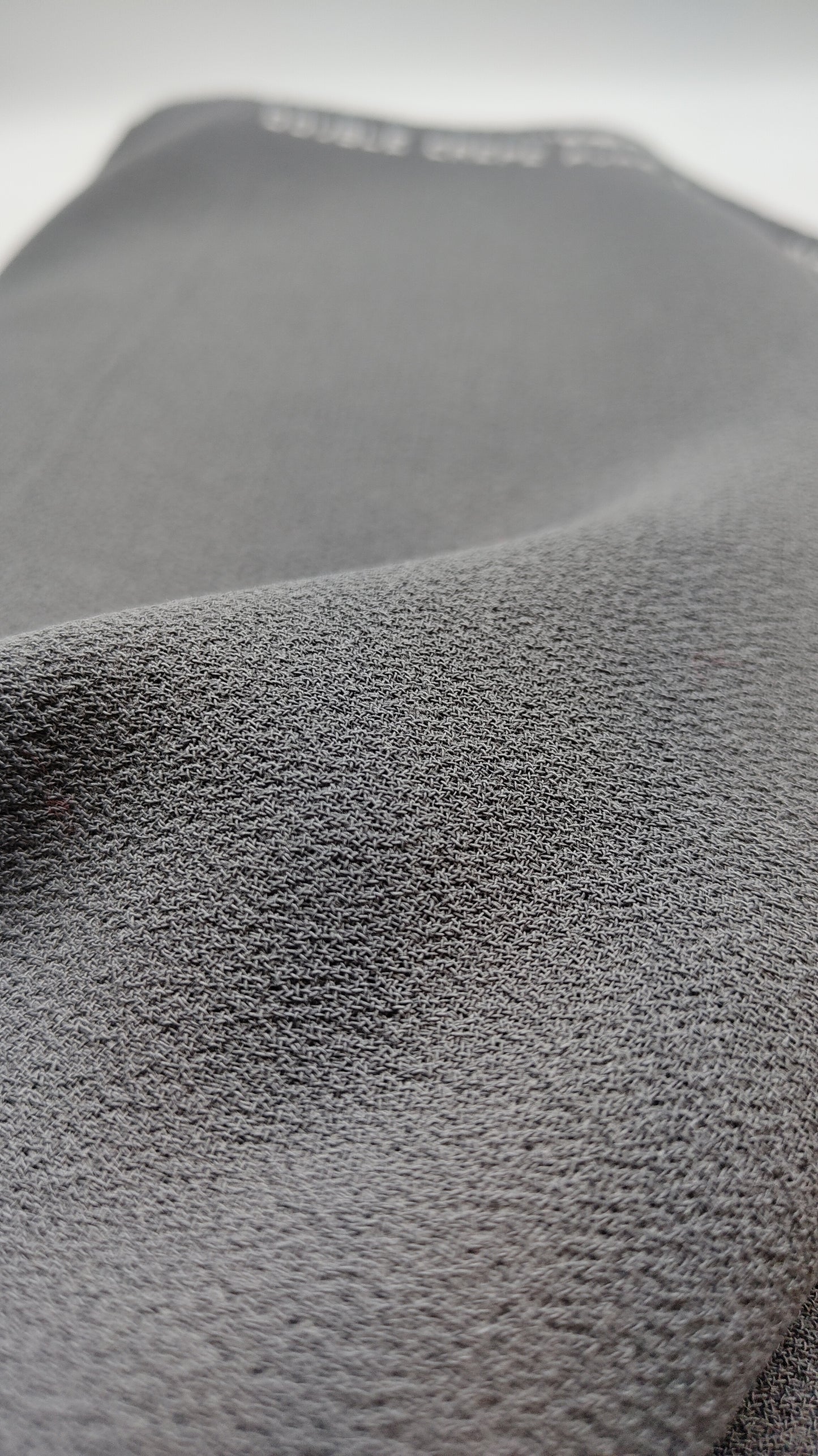 Tessuto Double Crepe Tinta Unita