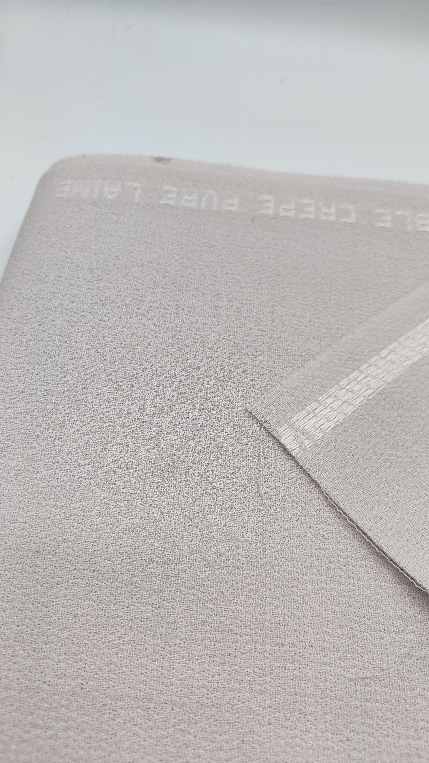 Tessuto Double Crepe Tinta Unita